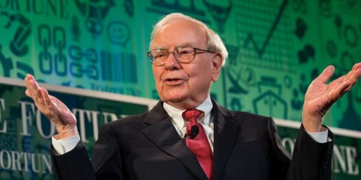 15 Investing Books Warren Buffett Recommends You Read