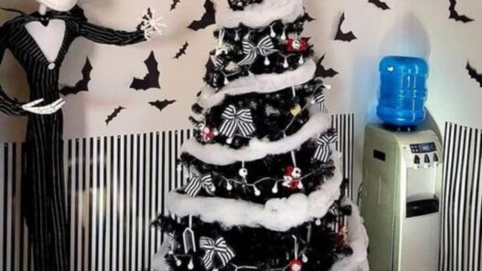 20 Nightmare Before Christmas Decor Ideas That You Will Love