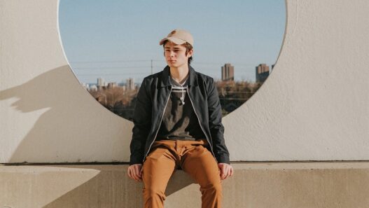 How to Start Investing as a Teenager (and Why It's a Great idea)