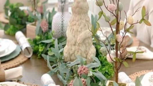 20 Easter Table Decor Ideas to Make Your Table Feel Festive and Chic